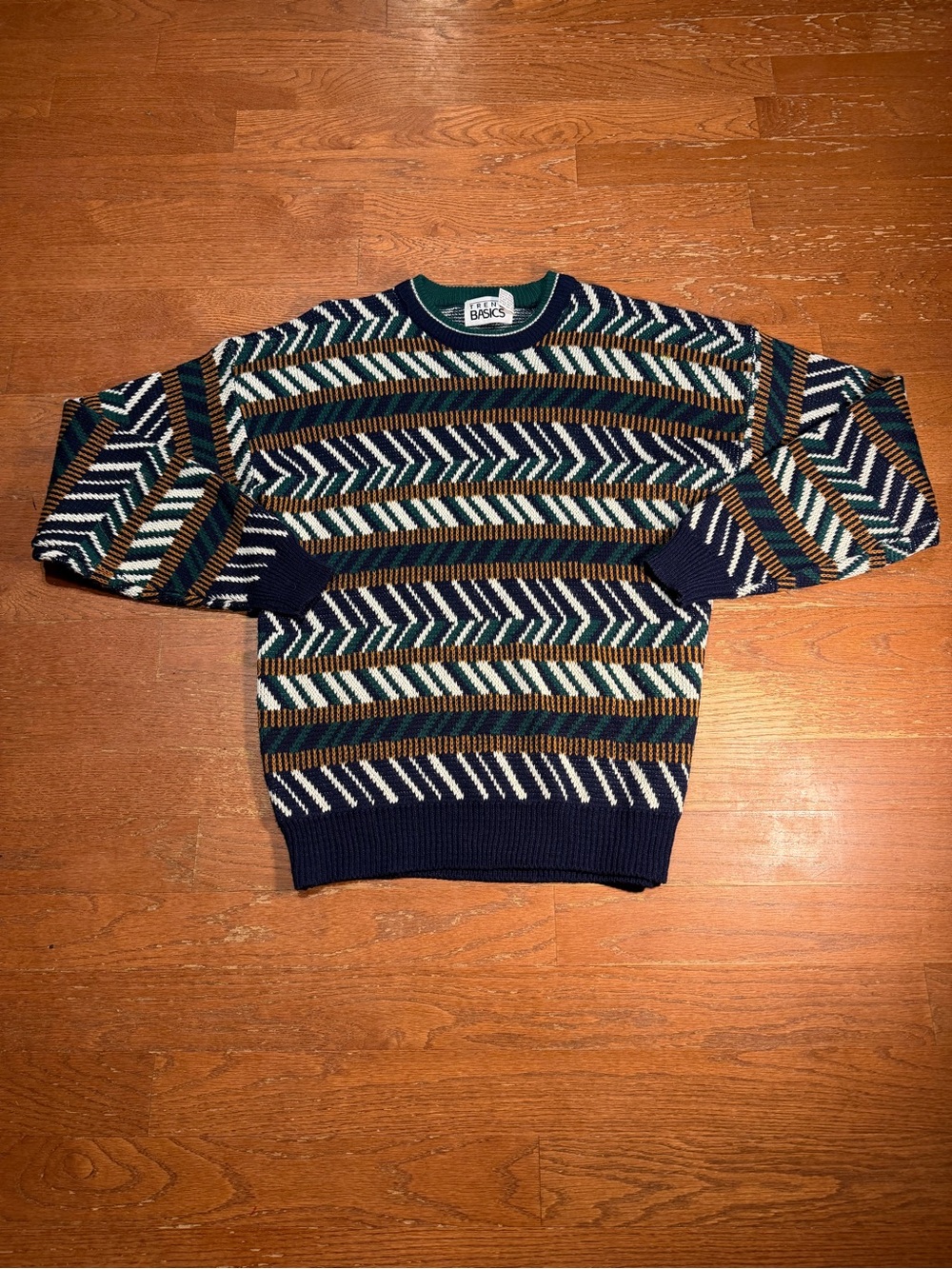 80s Vintage Green Navy White Knitted Sweater